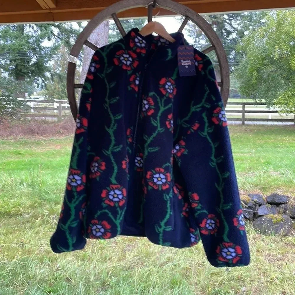 NWT Rowing Blazers for Target Men’s Rose print fleece zip up jacket in a XXL.
